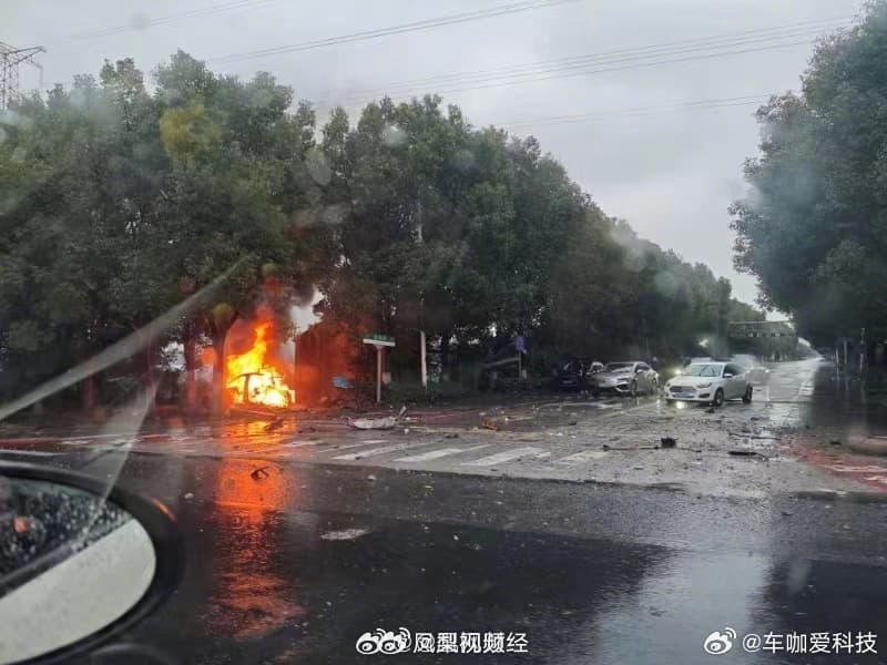 小鹏汽车回应P7起火事故