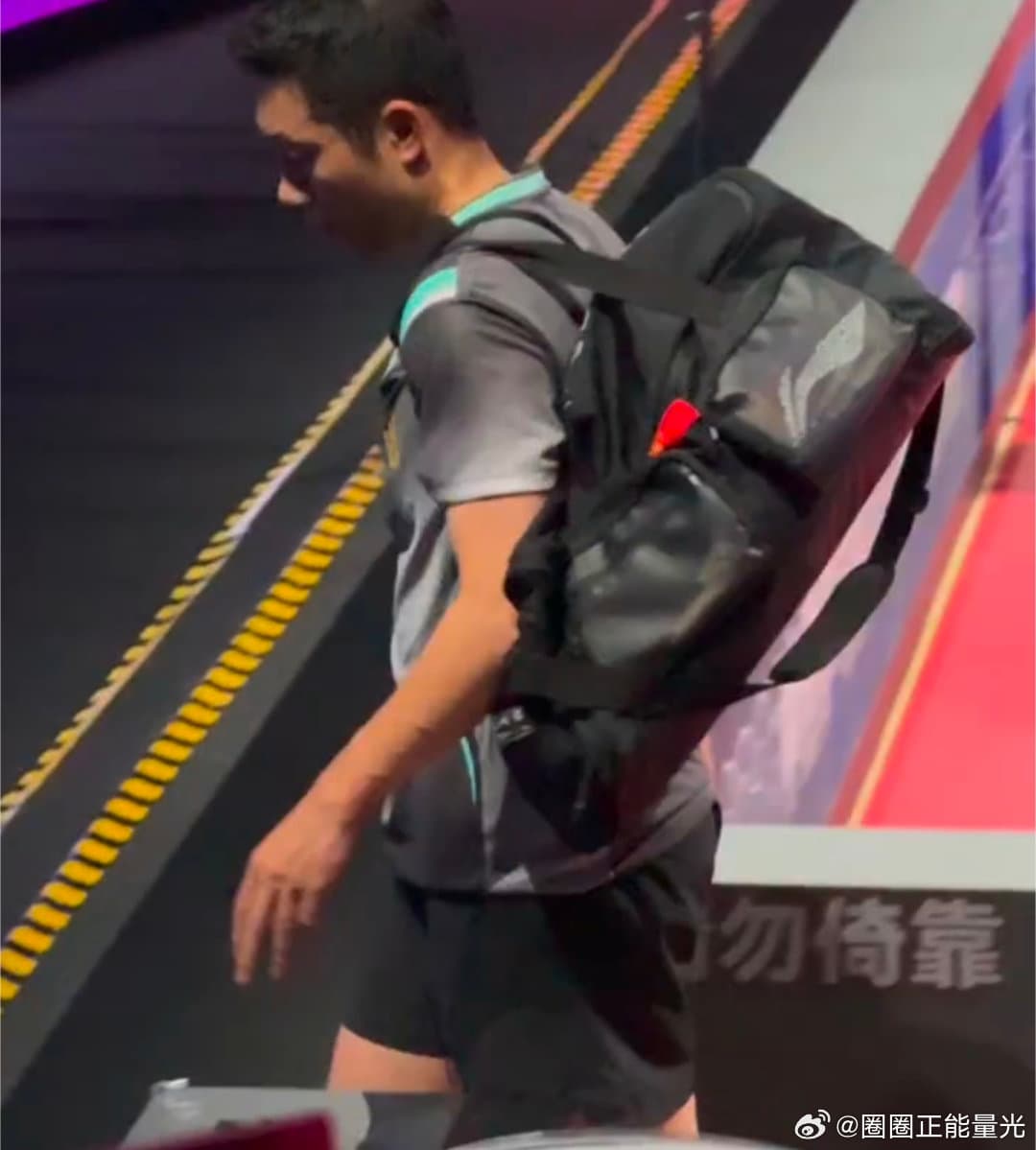 许昕发博回家