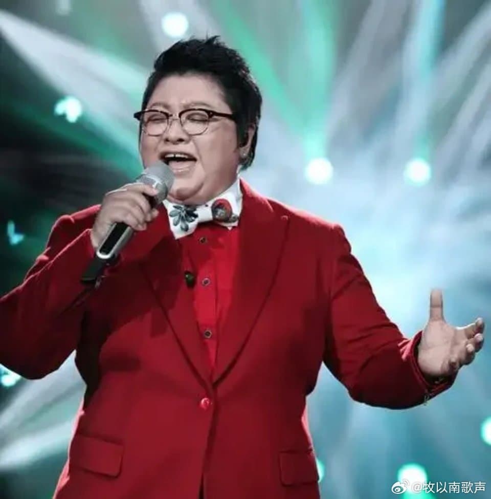 韩红现场叫停录制说要对观众负责