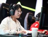 The world of Chinese esports, particularly within the League of Legends (LoL) community, is buzzing with excitement and speculation following the recent announcement made by Han Yi, founder of Baoyue Sports. Han Yi revealed that former iG support player, Zhang Rui, better known by his in-game alias “Wink,” will be joining EDward Gaming (EDG) ahead of the 2024 season.