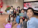 "Xiao Zhaogang's Selfie with Time Shadow Sparks Emotional Reaction Online"