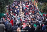 In Xi'an, China, a 24-year-old woman attempted to take her own life by jumping into a river. Local police officers, who received a distress call from bystanders, rushed to the scene and managed to save her. Upon being rescued, the woman was visibly distressed and her feet were frostbitten. The officers provided her with warmth, food, and clothing, and contacted her mother, who was grateful for the police's efforts in saving her daughter's life.