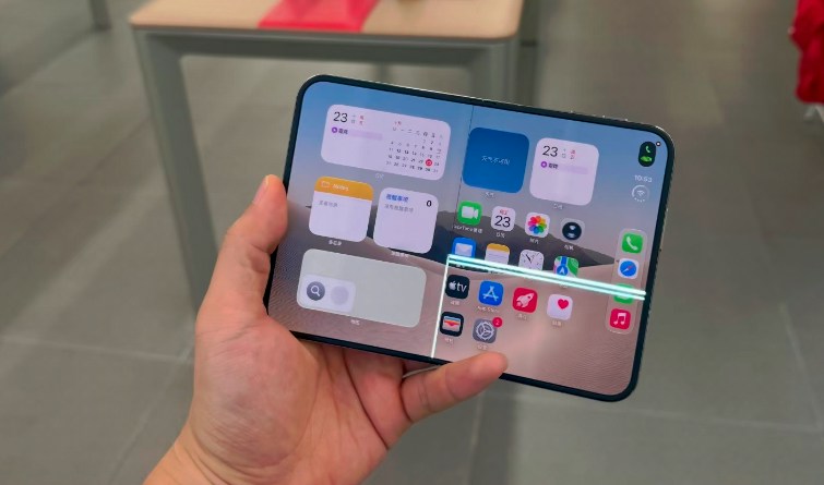 Apple's First Foldable Is Cracking Along the Crease on Day One