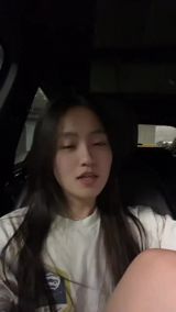 A three-word post about the '20-minute effect' — the reset workers feel sitting alone in their parked cars at lunch — became one of Weibo's most-shared posts of the day, drawing both confessions and, inevitably, car marketing.