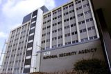 A joint NSA-CISA-FBI report says DeepSeek, Alibaba, Moonshot and three other Chinese AI companies extracted billions of tokens from US frontier models — while conceding no evidence that Beijing knew. Beijing calls the charge a smear as DeepSeek readies a STAR Market IPO and a new model launch.