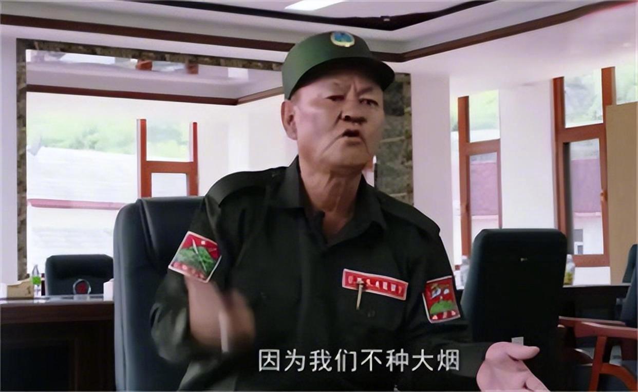 A frame from the documentary series shows a United Wa State Army figure speaking in an interview, subtitled "because we don't grow opium poppies." Photo: @科罗廖夫