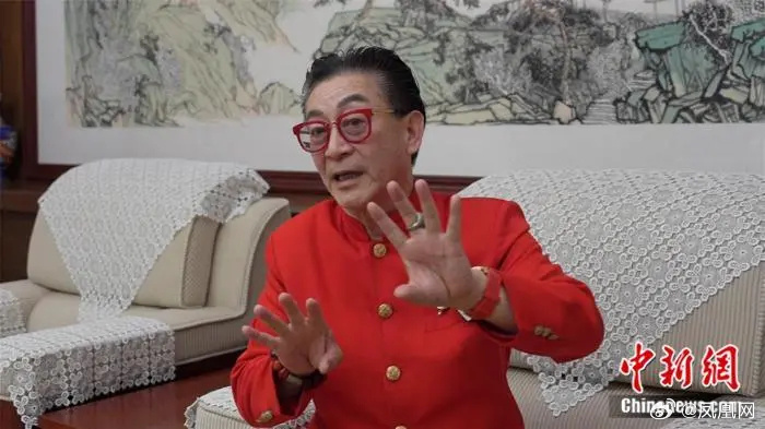 Liu Xiao Ling Tong, the actor who played the Monkey King in the 1986 series, discusses the Sheng-Dai edits. Photo: @凤凰网