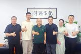 Geng Hongwei, the science blogger whose misconduct exposés have toppled senior academics, has been hired as a specially appointed lecturer by Zhejiang Media University. The hire is being debated as either the professionalization of online accountability — or its domestication.