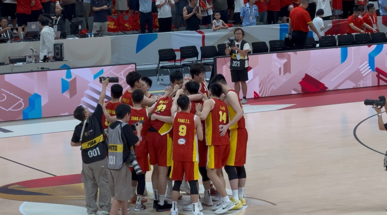 With 2.2 seconds left and the score tied, Portland Trail Blazers center Yang Hansen caught a pass under the rim and laid in the winner as China beat Lebanon 89-87 in a FIBA World Cup Asian qualifier in Zhuji on Monday — capping a night of hard fouls, a pre-game taunt, and a takeover of China's trending boards.