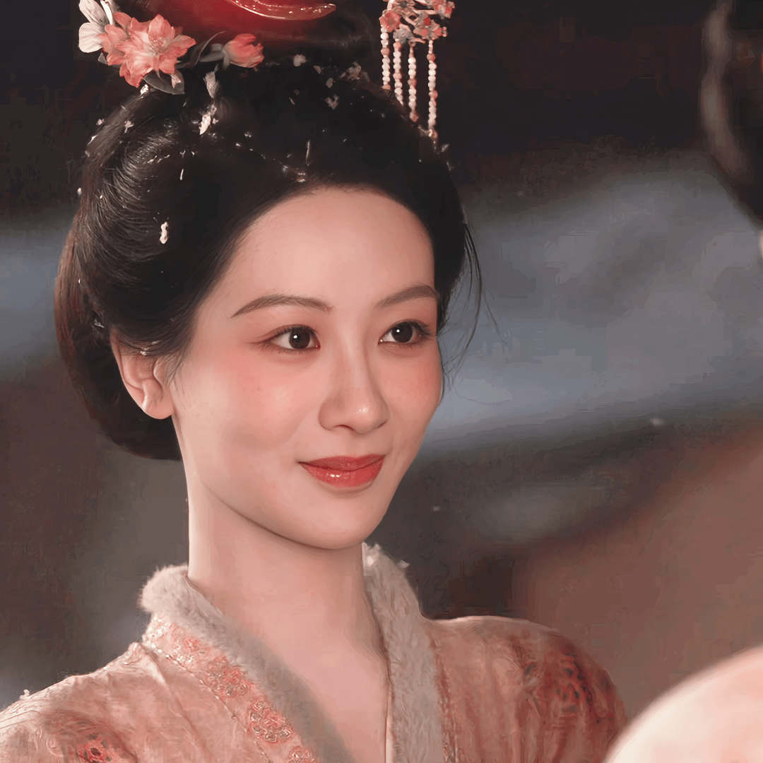 Yang Zi Urges Release of National Treasure: The Series 2 on Live Stage