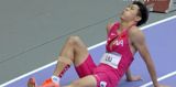 In a stunning turn of events, a 21-year-old Chinese athlete, Liu Junzhe, has emerged as a potential successor to the legendary Liu Xiang, China's iconic hurdler. On February 15, Liu Junzhe won the men's 60-meter hurdles at the 2025 National Indoor Athletics Grand Prix in Xi'an with a remarkable time of 7.53 seconds, just shy of Liu Xiang's national record of 7.41 seconds. This impressive achievement has sent shockwaves through the Chinese athletics community, with many hailing Liu Junzhe as the "new Liu Xiang." The young athlete's performance has not only drawn attention for its exceptional speed but also for his uncanny resemblance to Liu Xiang in certain angles.