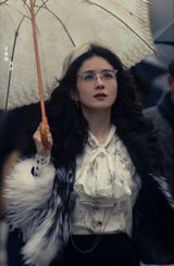 The implications of Zhao Liying's role in Jiangyan Lane can be analyzed from several key perspectives. The film represents a significant shift in Chinese cinema's production and distribution model, demonstrating a new approach to international market entry by being planned for overseas streaming platforms initially. This project has also brought together an unprecedented assembly of A-list talent, showing new possibilities for high-profile collaborations. Zhao Liying plays the role of Xilin, a divorced female writer, journalist, and playwright, appearing as one of the important supporting characters in the film, alongside other notable cast members such as Zhang Ziyi, Yang Mi, and Wang Chuanjun.