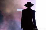 A new wave of individual artistry is rippling through the Chinese pop‑music scene, and one of its most visible exponents is teenage idol Ding Chengxin. Better known to Mandarin‑speaking fans as “丁程鑫,” the 21‑year‑old singer‑dancer first rose to fame as a member of the boy group Rookie T, but recent solo appearances suggest a deliberate shift toward personal expression that mirrors broader changes in the industry.