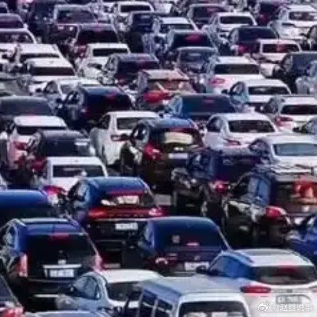 What's the First Car in a Traffic Jam Really Doing?