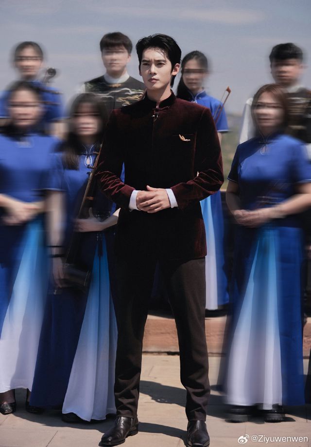 Zhou Shen's Powerful Tribute: Return Honors China's War Heroes with Bilingual Ballad