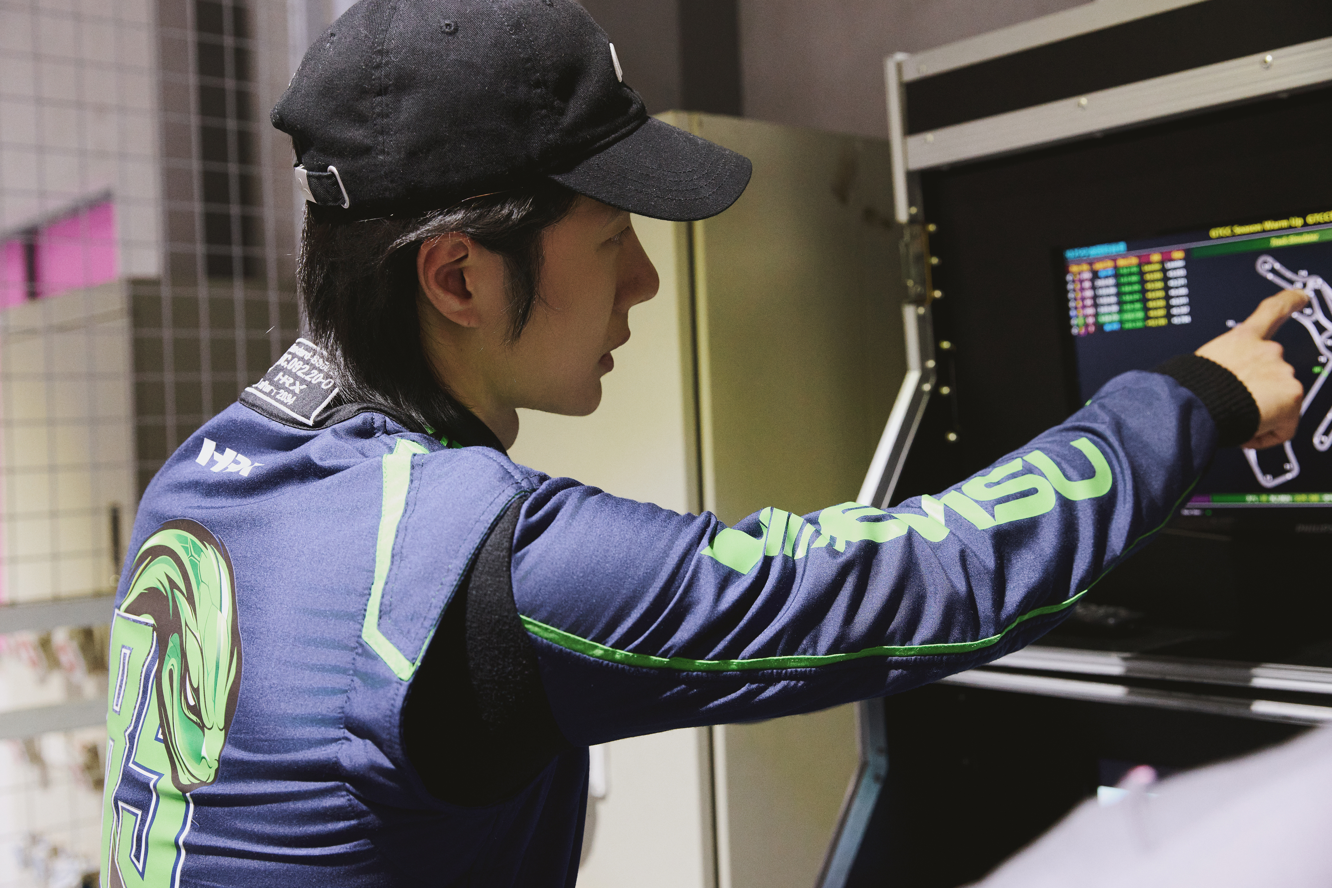 Wang Yibo's High-Speed Crash: A Test of Skill and Character