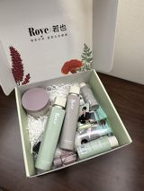 Chinese actor Gong Jun, the charismatic star whose recent television dramas have turned him into a household name across Asia, has just taken a new, decidedly “green” turn in his career. In early July the actor was announced as the global brand ambassador for Roye (若也), a Chinese hair‑ and scalp‑care line that prides itself on merging plant‑based ingredients with patented, laboratory‑grade technology. Since the announcement, the hashtag #龚俊若也共赴天然植愈之旅 (roughly “Gong Jun and Roye embark on a natural plant‑healing journey”) has lit up Chinese social media, particularly Weibo, where fans have been posting countless images, videos and enthusiastic comments about the new partnership.
