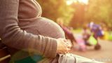The Chinese phrase "" (yī yùn shǎ sān nián), or "one pregnancy, three years of dumbness," has been a long-standing myth that suggests that pregnancy can cause a decline in cognitive function, leading to forgetfulness and a decrease in intelligence. However, a recent article published by the "Healthy China" WeChat public account, which is managed by the National Health Commission, has debunked this myth.
