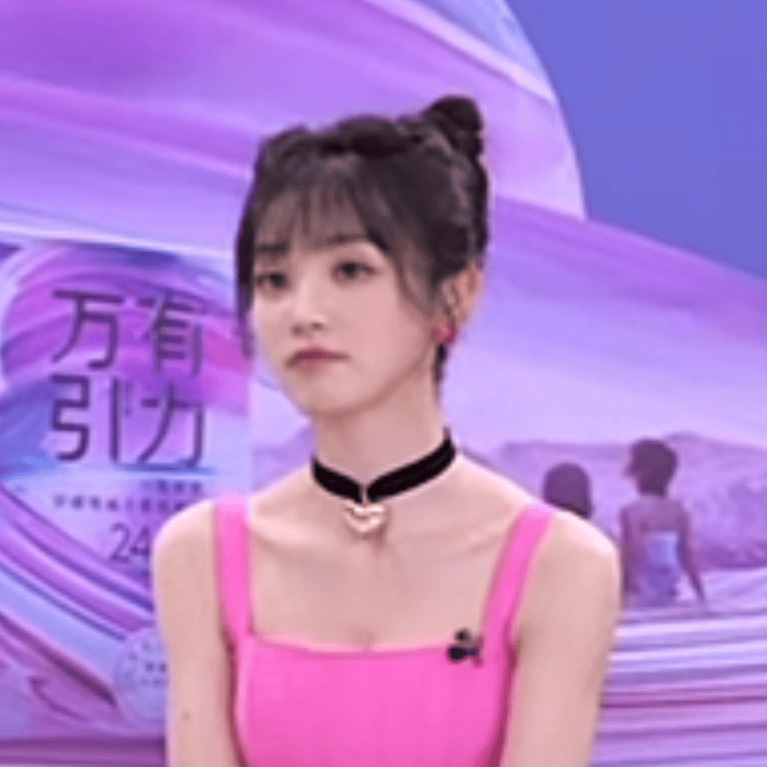 Tian Xiwei's Fashionable Charm: A Masterclass in Effortless Elegance and Self-Expression